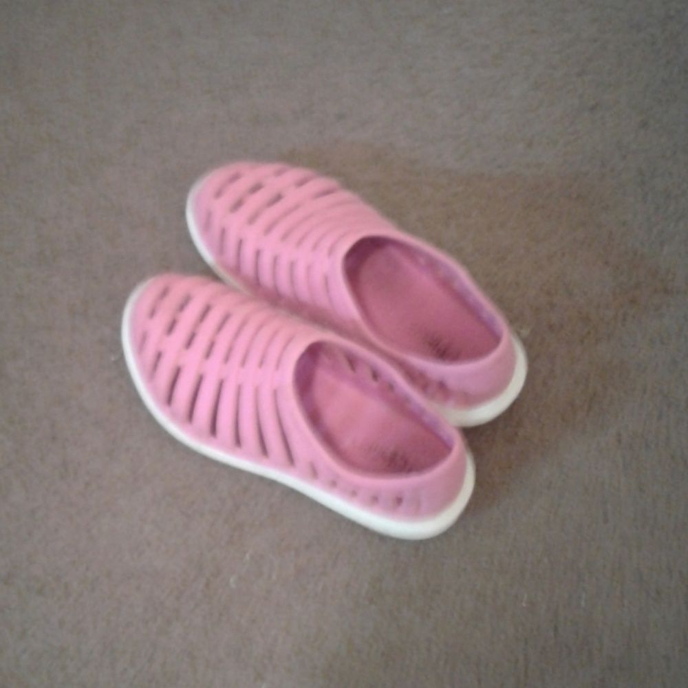 Clogs